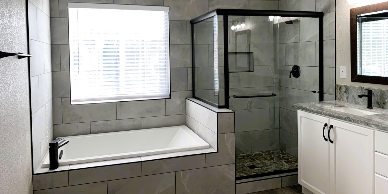 Shower and tub combo Lodi, CA.